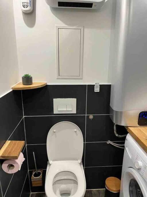 Escale Studio 21M Aeroport Cdg Parc Expo Asterix Gonesse Dış mekan fotoğraf